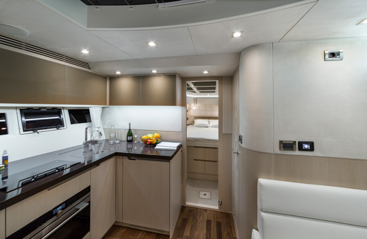 485 HTS lower deck galley