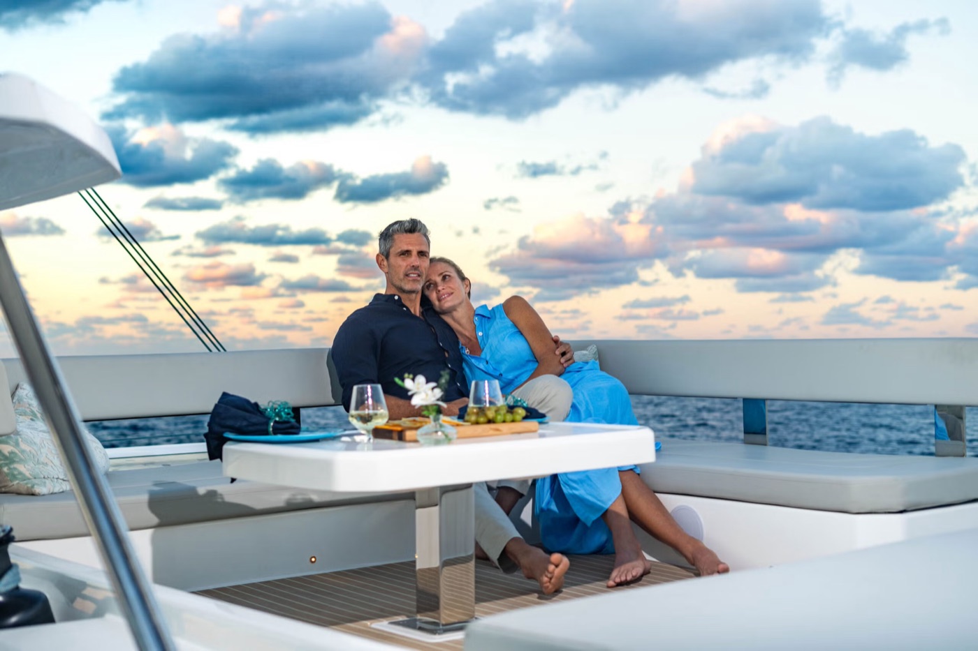 Leopard 52 — Built-in stern BBQ and paddleboards