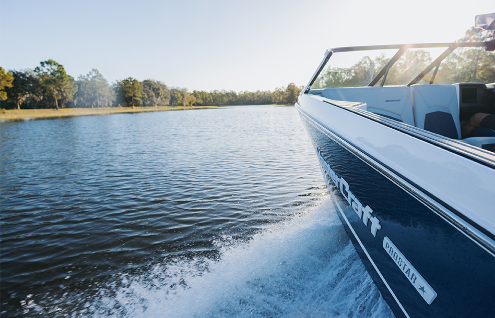 ProStar hull side and wake