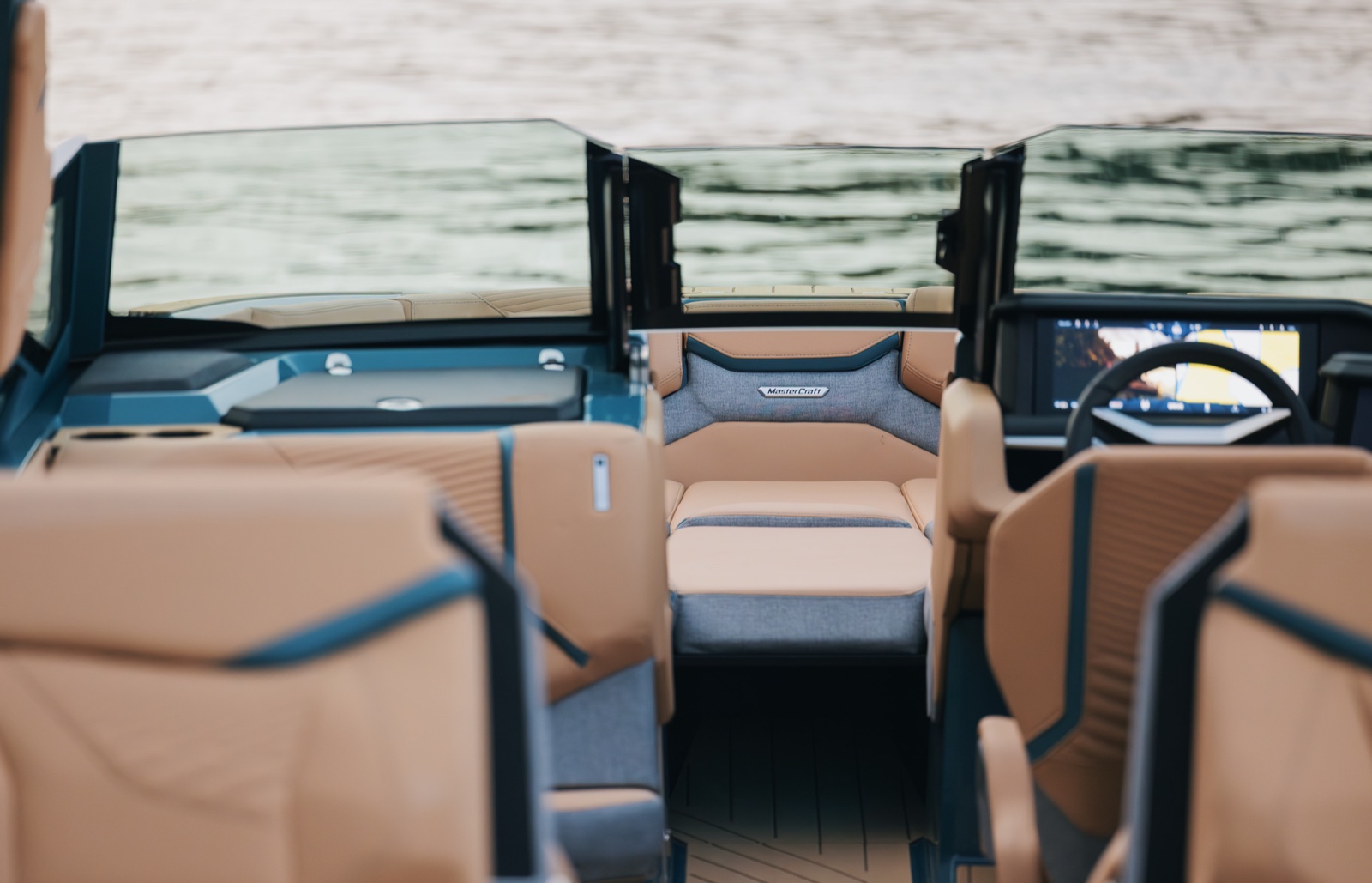 MasterCraft X24 open cockpit