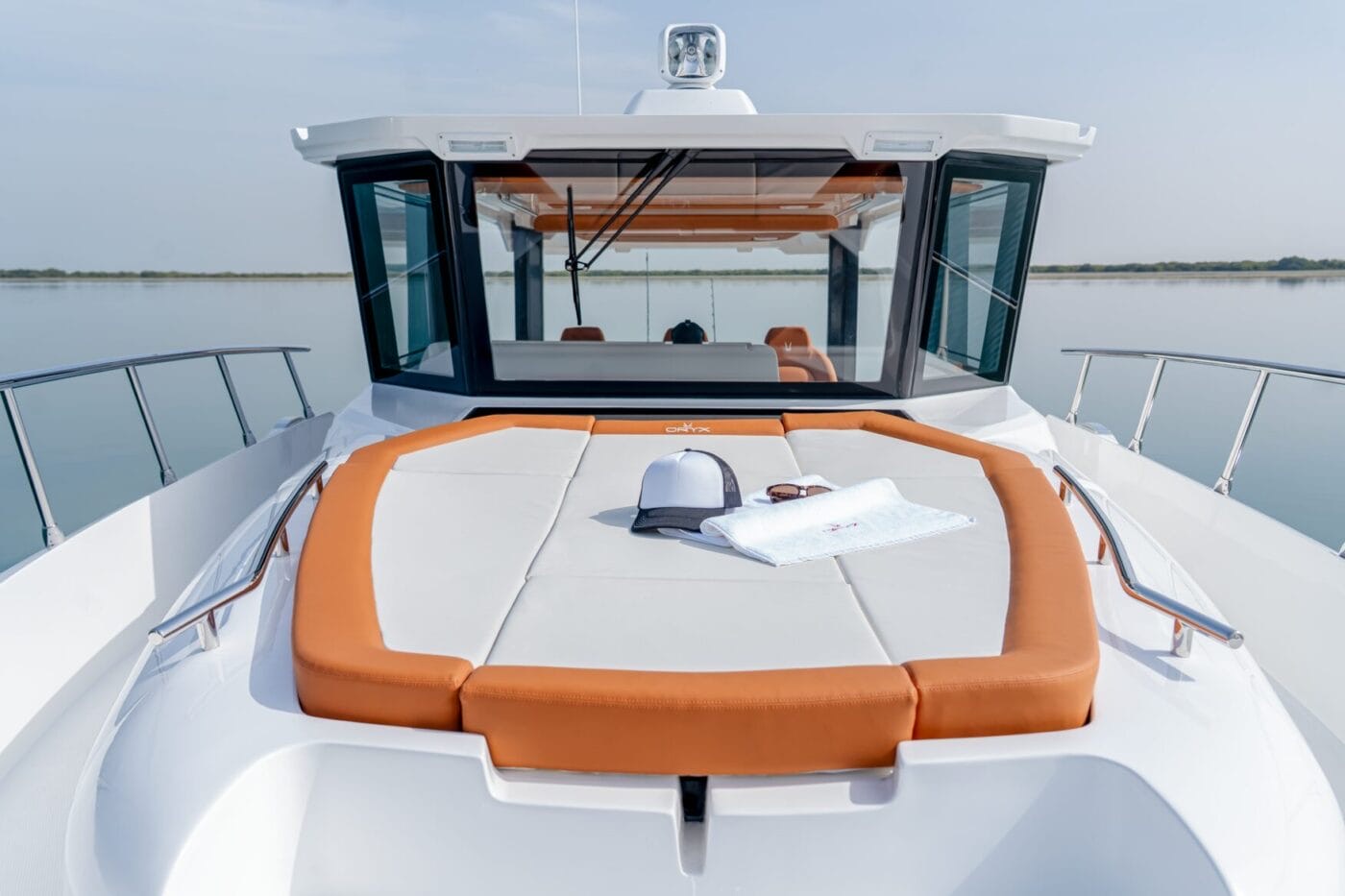 37FX foredeck sunpad