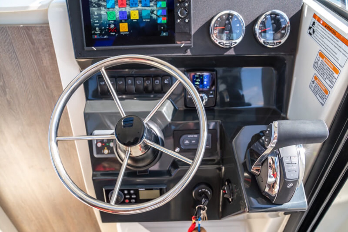 705 Pilothouse helm detail