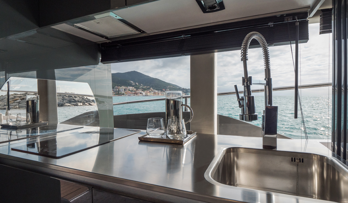 Fly 54 galley